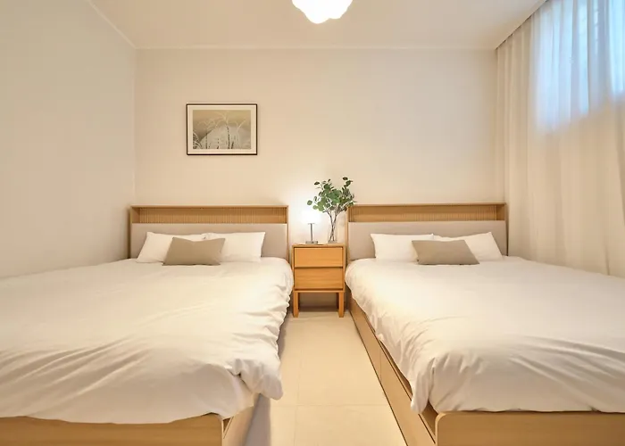 Nook Gangnam #4min To Seonjeongneung#4 Double Beds #선정릉역 도보 4분#공항버스이용편리#호텔급 침구#각 방 에어컨 #무료 Wi-fi#최대8인#2025년올리모델링#세탁건조기